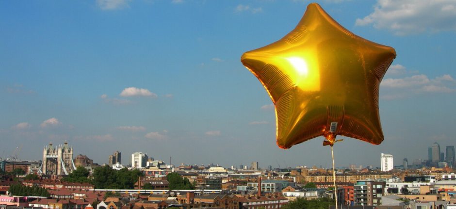 How to Boost Your Social Media Presence with Customer Testimonials | Hootsuite Blog