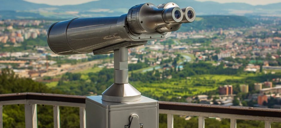5 LinkedIn Tools for Finding and Converting Prospects | Hootsuite Blog