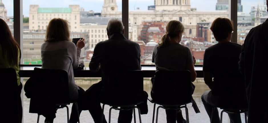 Can You Maintain 150+ Customer Relationships? Overcoming Dunbar’s Number | Hootsuite Blog