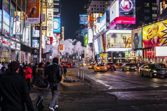 Publicité sur les médias sociaux