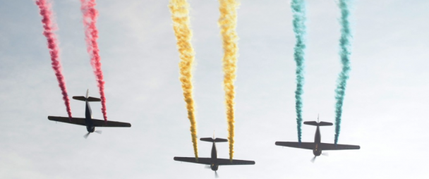 3 airplanes in the sky