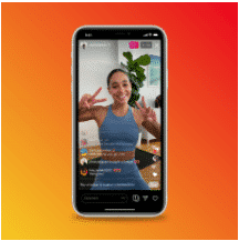 Instagram influencer doing a live video